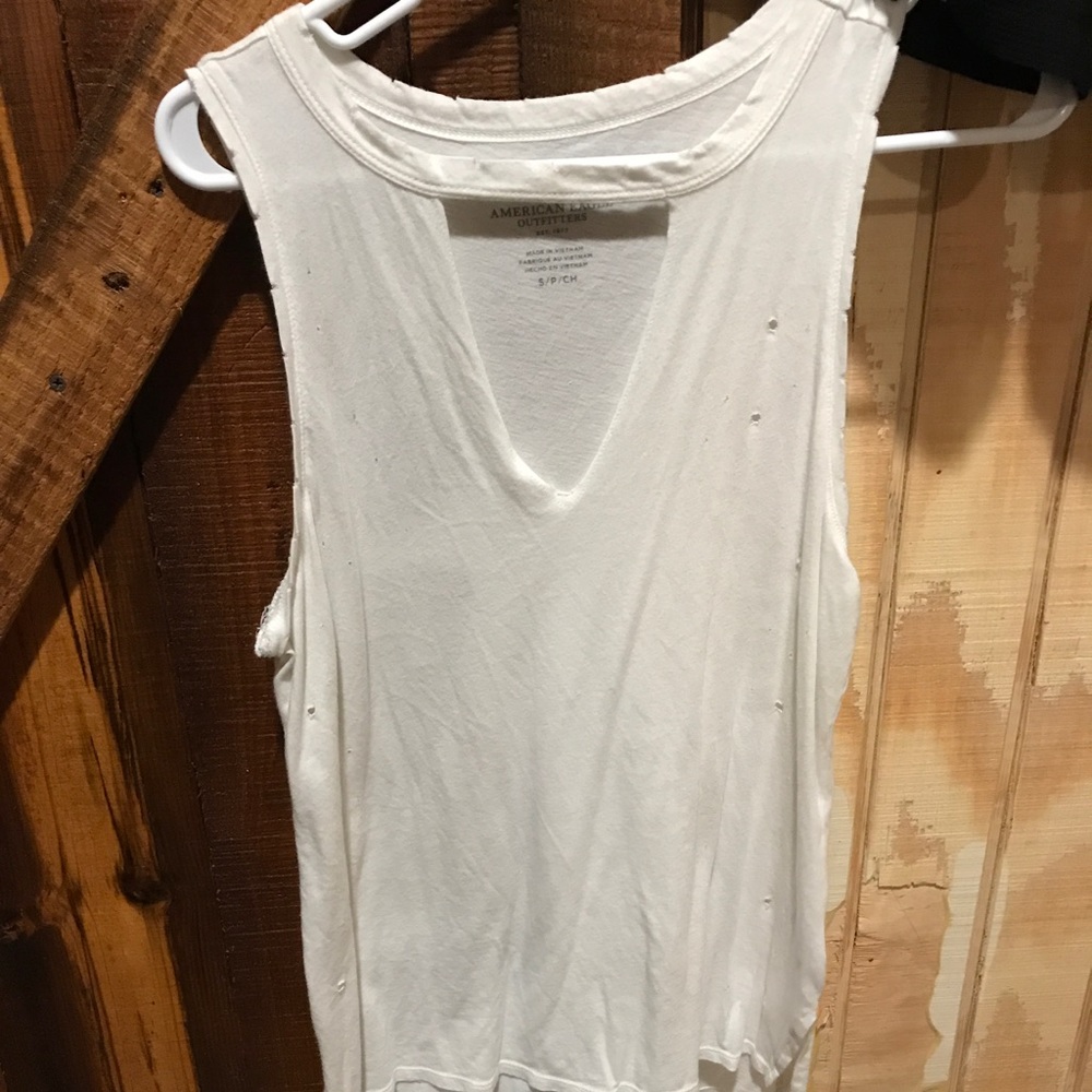American Eagle Distressed choker top